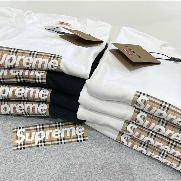 22ss Supreme Burberry Box Logo Tee　Hooded sweatshirt